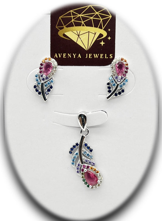 Krishnaβs Feather Pendant Set ππ¦π