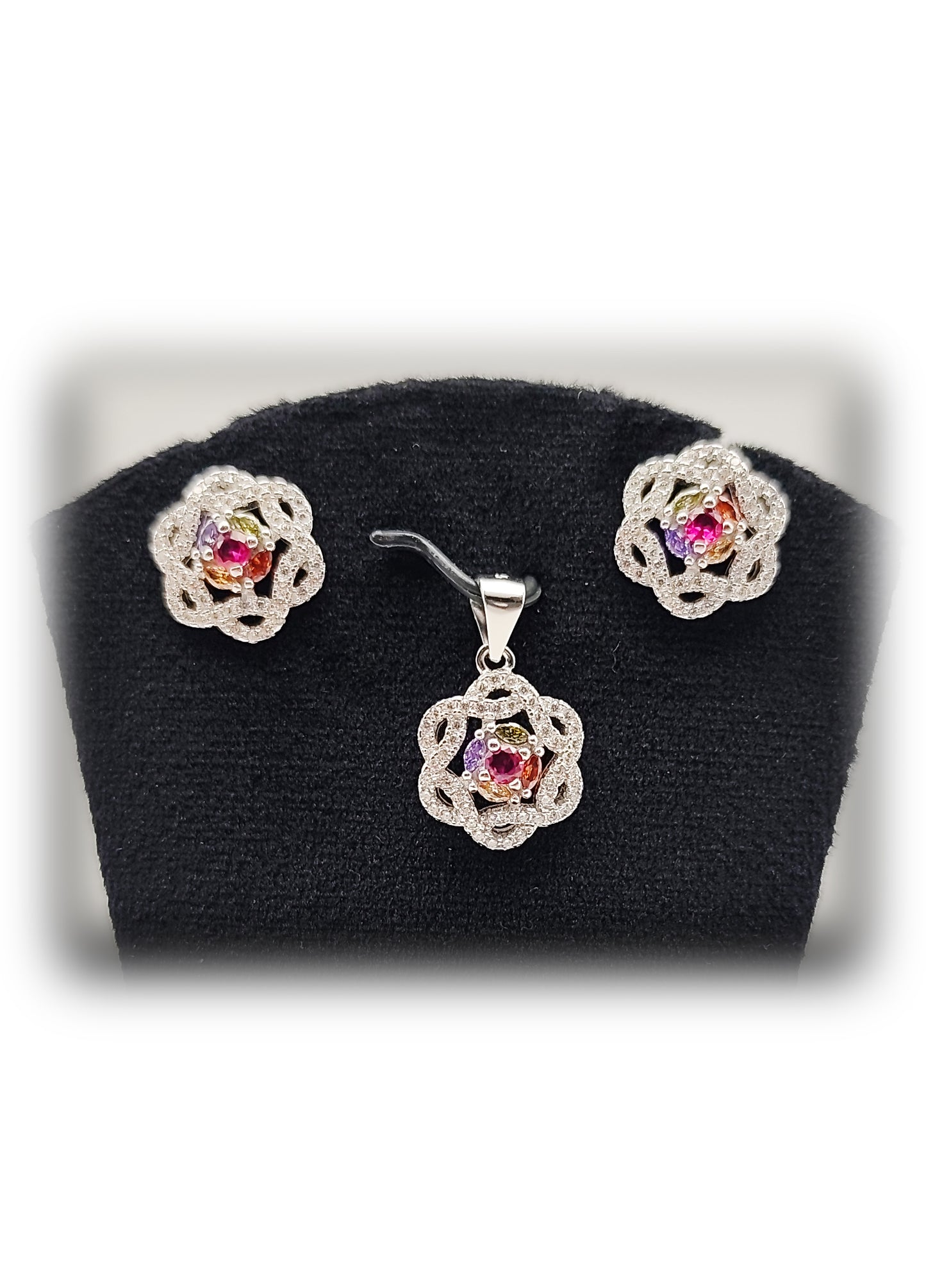 ๐ Silver Colorful Pendant Set โจ