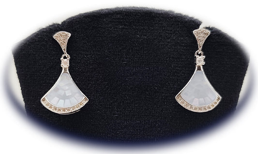 π€ Divina MOP Heart Earrings β¨