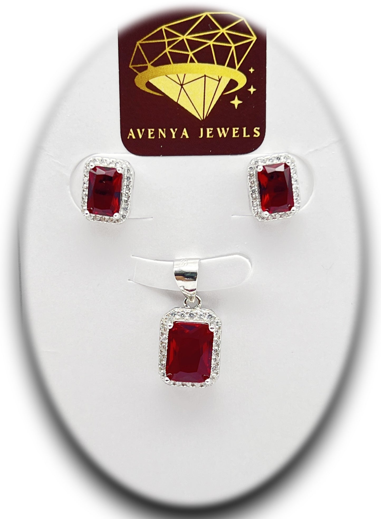 Majestic Ruby Emerald Pendant β€οΈπβ¨
