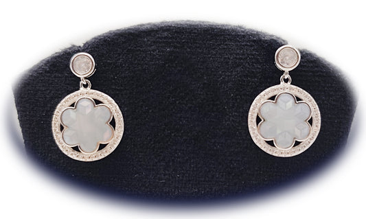 πΌ Fiore Bianca Earrings π€