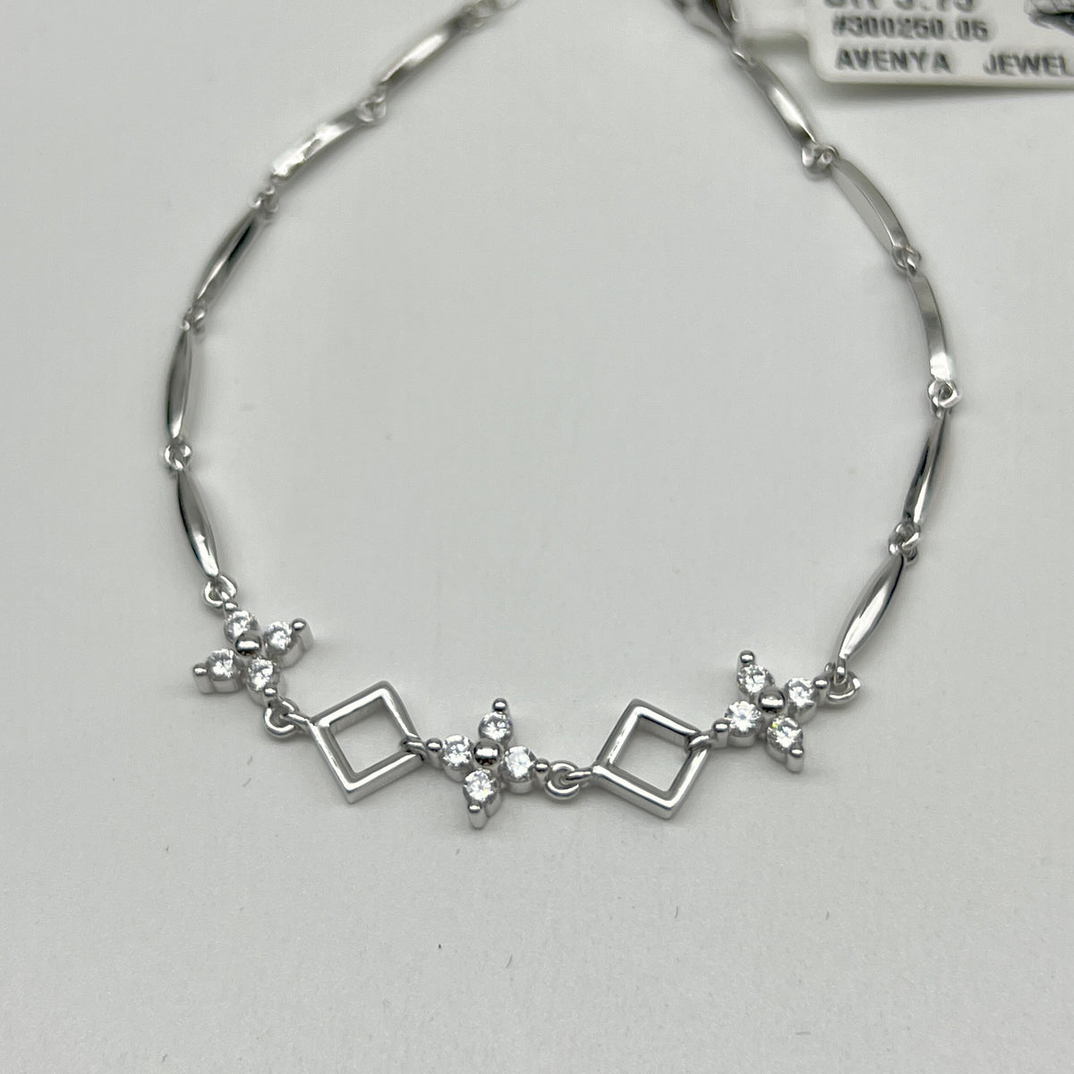 🌸✨ Floréa Square 925 Silver Bracelet