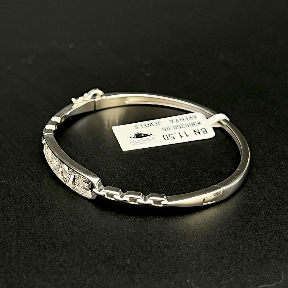 ❤️✨ Amoura Éclat Swarovski 925 Silver Bangle 💎