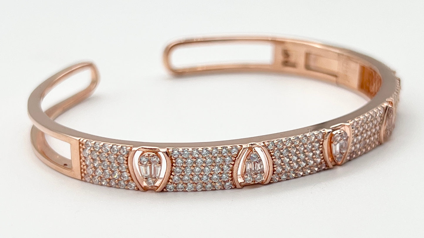 925 Sterling Silver Sparkle Row Bangle β¨π with Rose Gold Plating