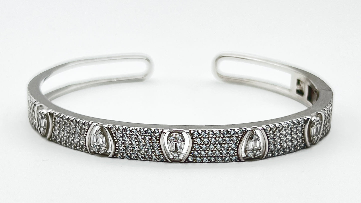 925 Sterling Silver Sparkle Row Bangle ✨💎