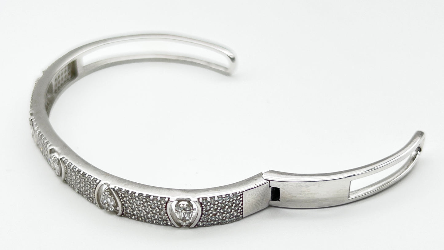 925 Sterling Silver Sparkle Row Bangle ✨💎