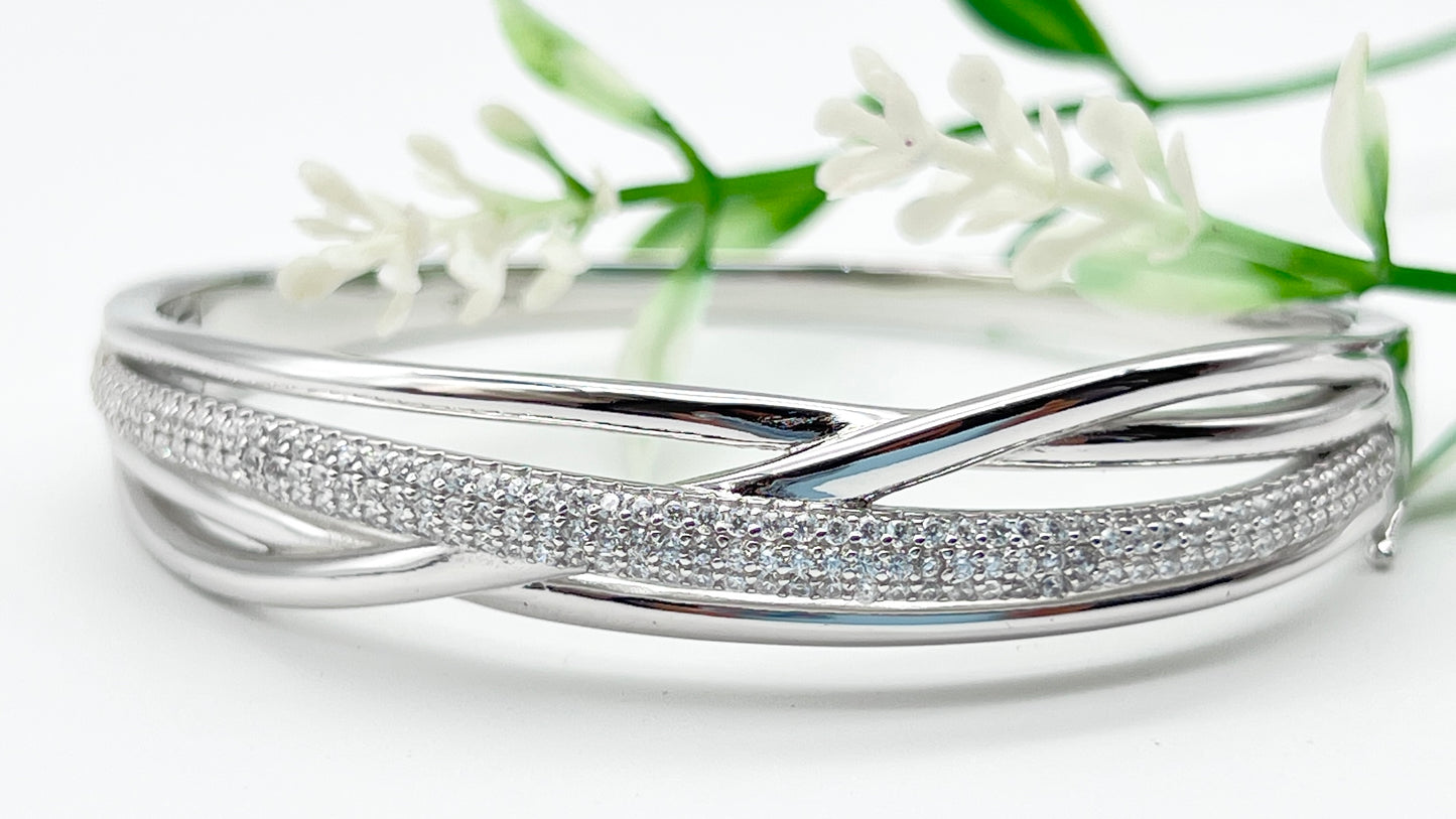 925 Sterling Silver Criss-Cross Micro Pavé Bangle ✨💎