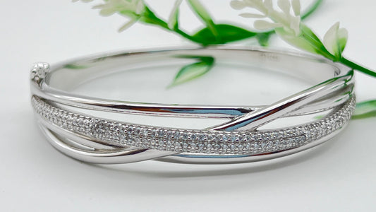 925 Sterling Silver Criss-Cross Micro Pavé Bangle ✨💎