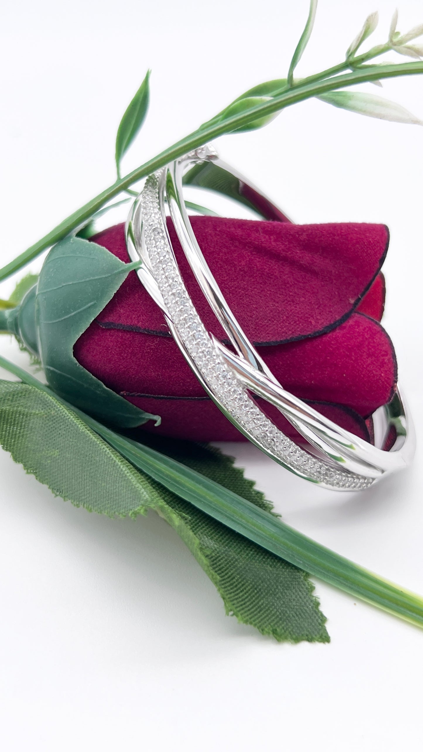 925 Sterling Silver Criss-Cross Micro Pavé Bangle ✨💎