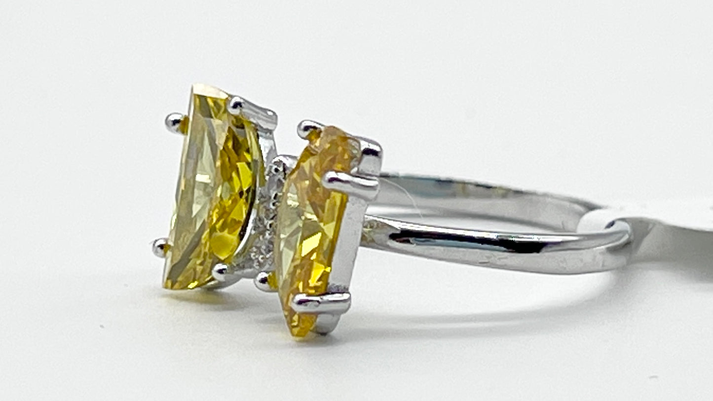 π¦ GemFlare Butterfly Ring