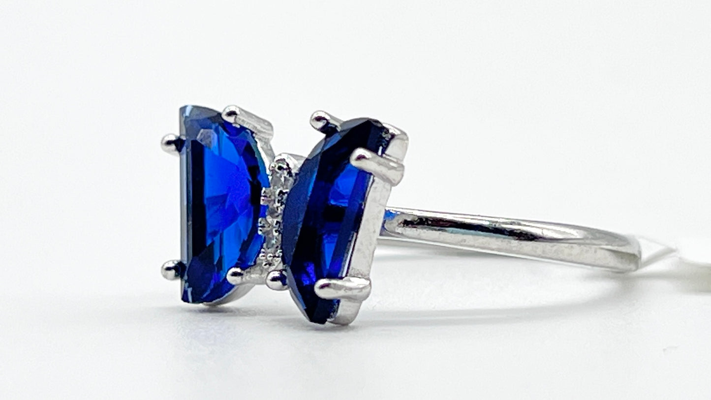 π¦ GemFlare Butterfly Ring