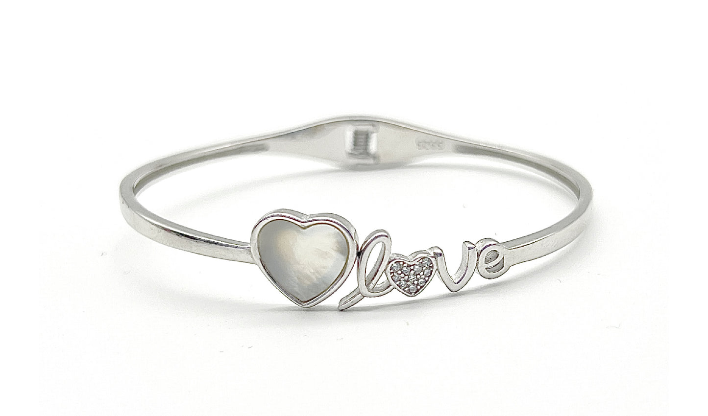 🌸 Pearl Heartshine Bangle 💖