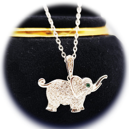 🌸 Lucky Baby Elephant Necklace 🐘💎