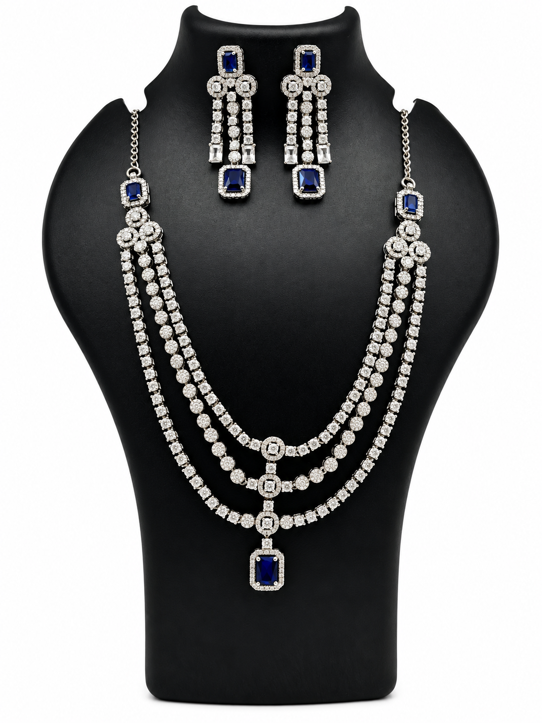 💙💎 Royal Sapphire Brilliance. Emerald-Cut Elegance.
