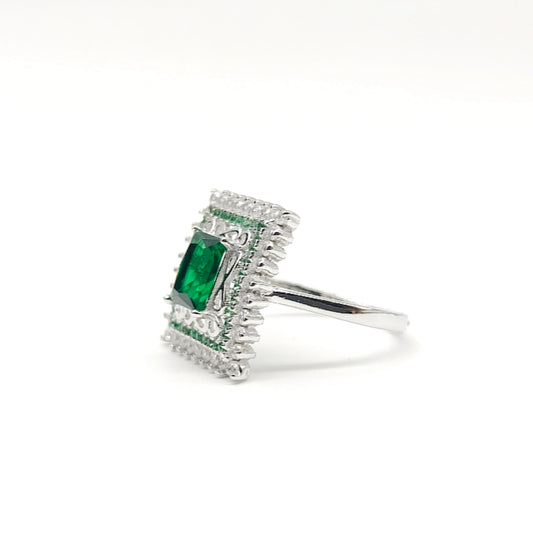 💎 Verdant Spark Ring 💚✨