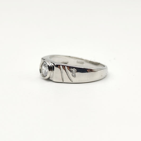 IronCrest Ring 🛡️💫