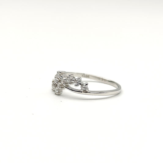 WaveGleam Ring 🌊💎