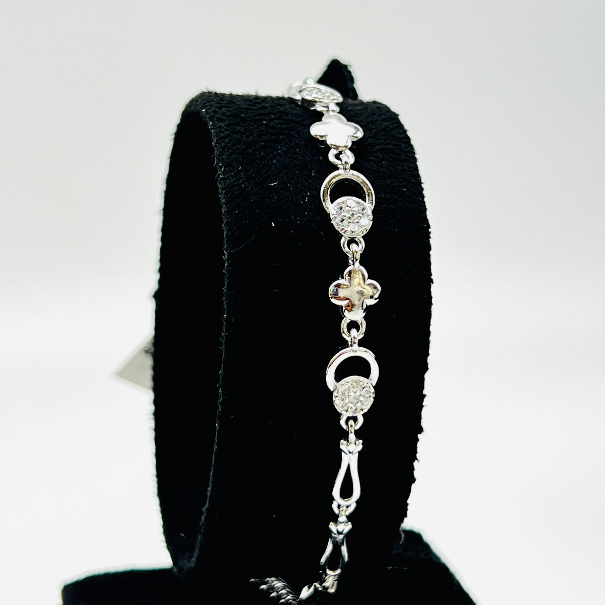 ✨ EverGlow 925 Silver Swarovski Bracelet