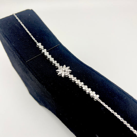 🌸✨ FloraLuxe 925 Silver Bracelet