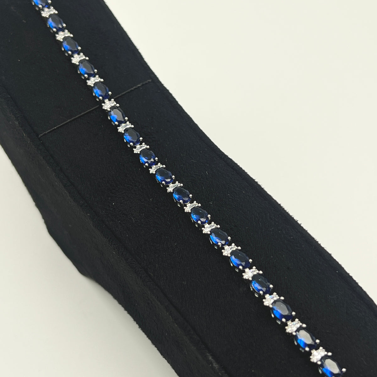 💙🤍✨ Marquise Royale 925 Silver Swarovski Bracelet