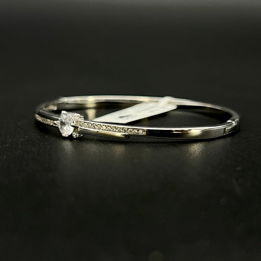 🌻 Solara Bloom 925 Silver Bangle ✨💎