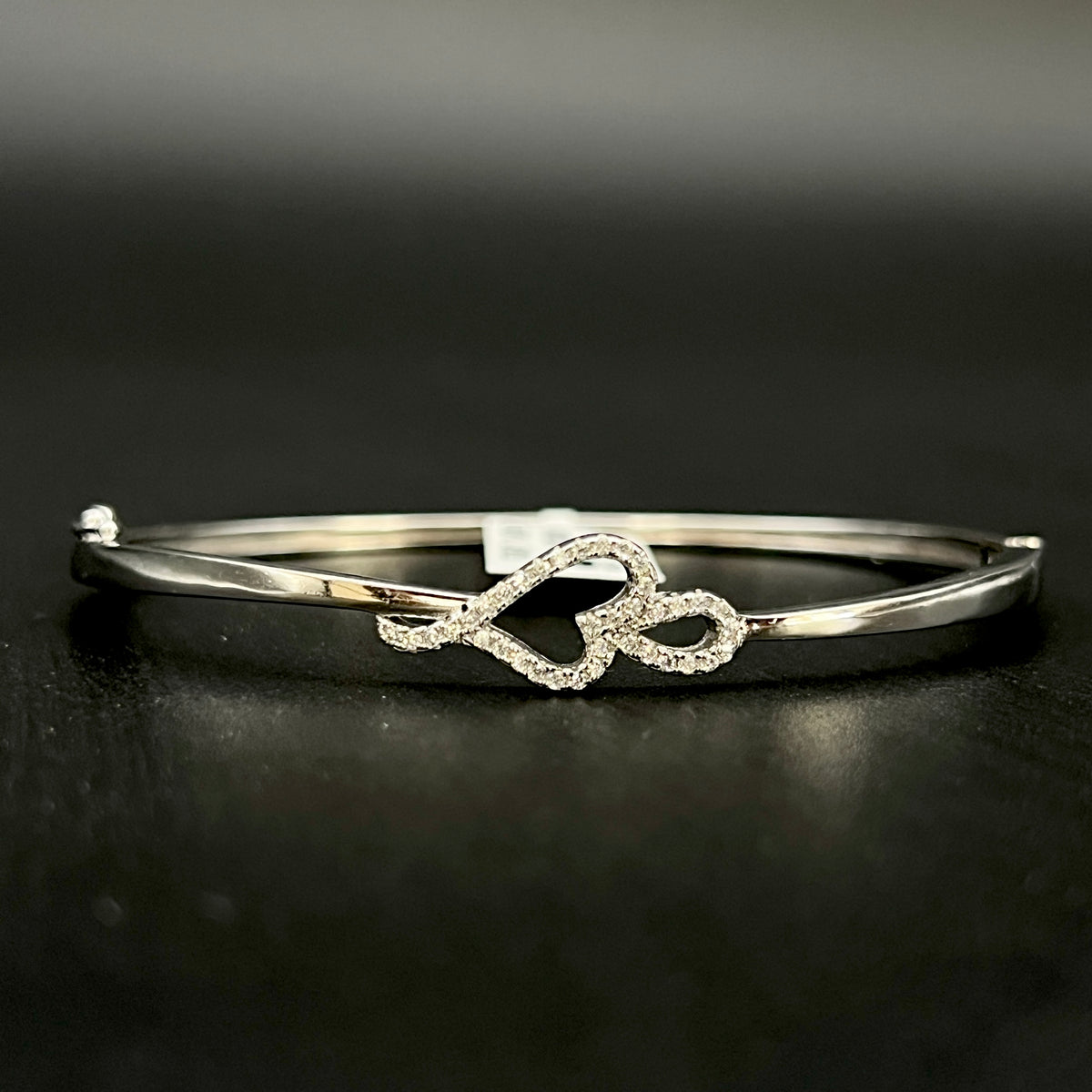 💖 Pearlisse Heart 925 Silver Bangle ✨💎