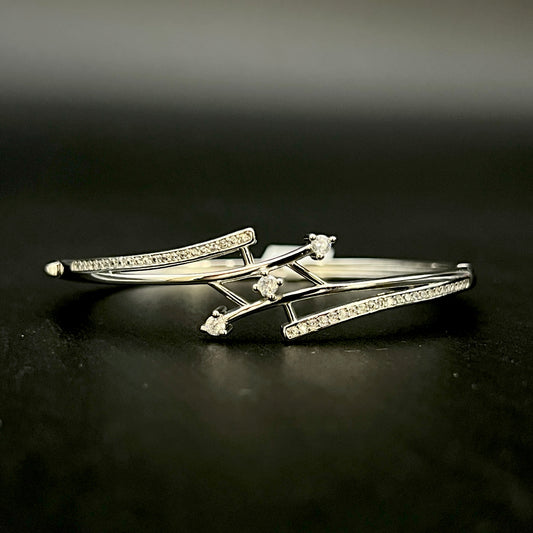 💎✨ Triluna Solitaire Link 925 Silver Bangle ✨