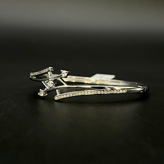 💎✨ Triluna Solitaire Link 925 Silver Bangle ✨