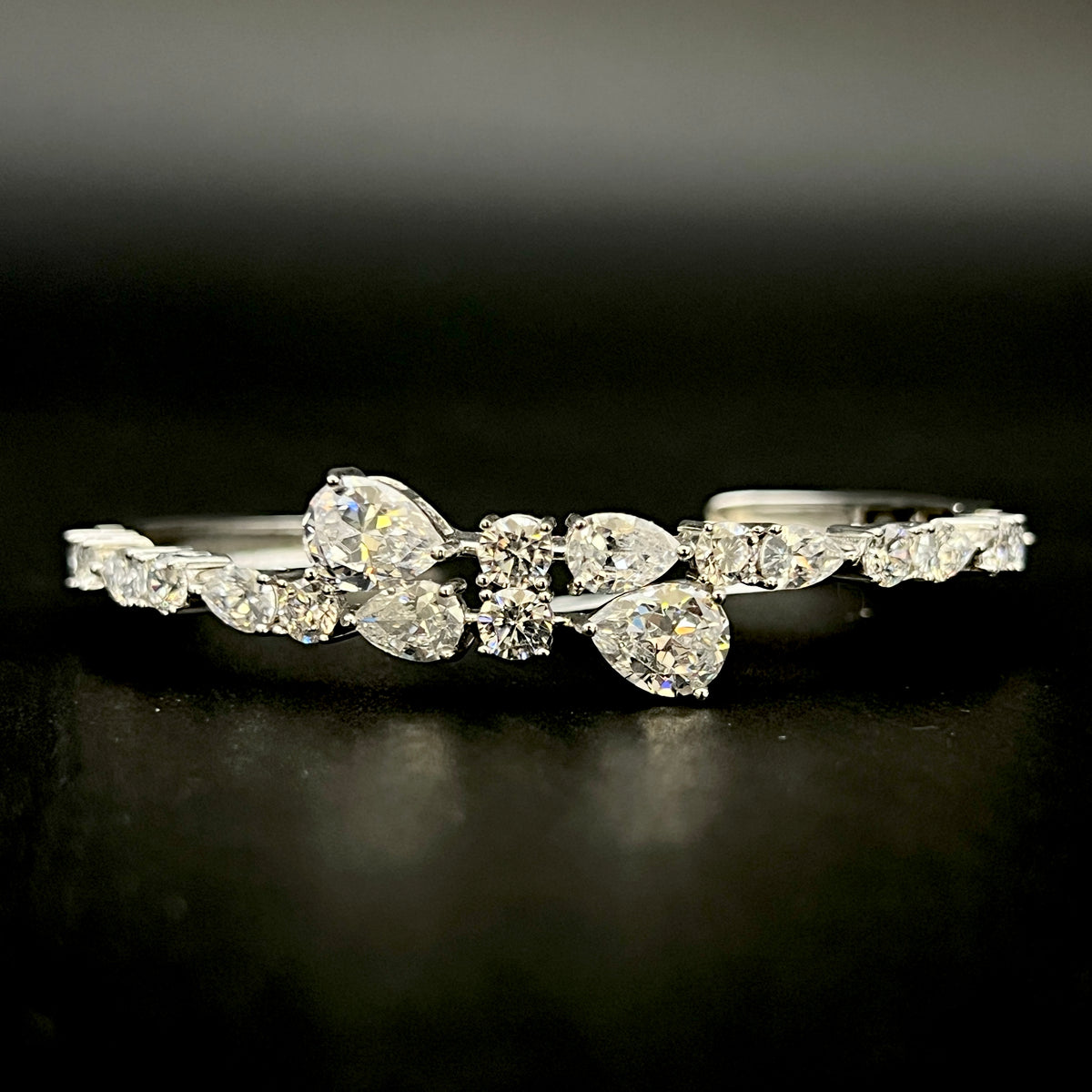 💎✨ Brillora Solitaire 925 Silver Bangle