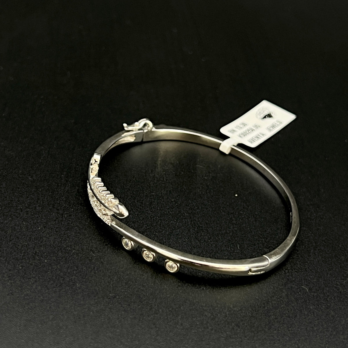 🍃✨ Leafora Quad Swarovski 925 Silver Bangle 💎