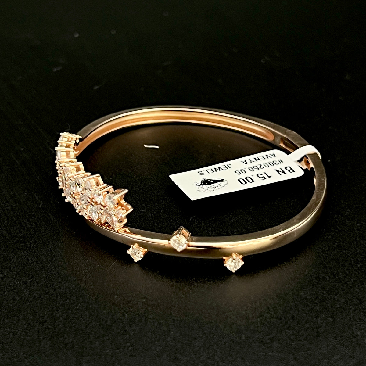 ✨🌹 Rosévelle Éclat 925 Silver Bangle 💎