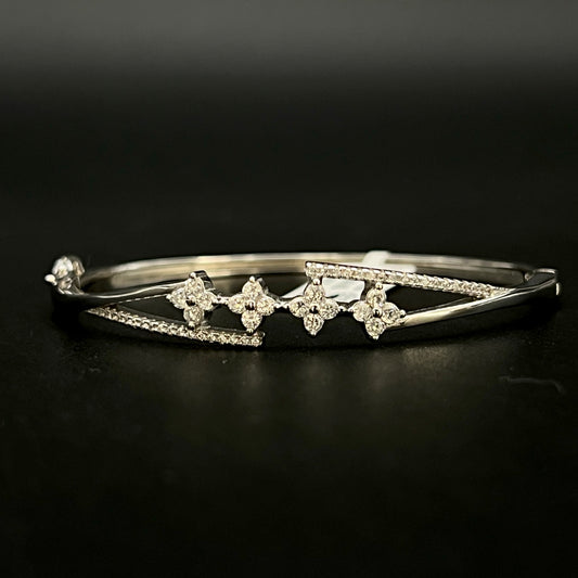 🌸🌸🌸🌸✨ Quattro Fleur Swarovski 925 Silver Bangle 💎