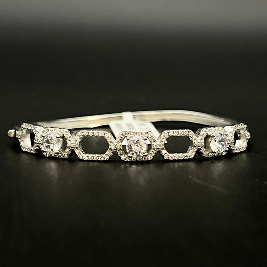 💎✨ Solitaire Élan Micro Pavé 925 Silver Bangle 💎