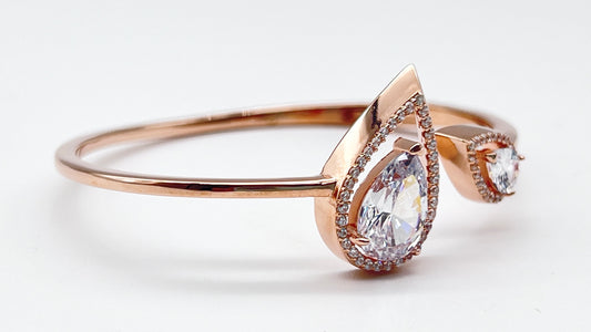 925 Sterling Silver Rose Gold Bangle – Pear Shape & Round Stone Duo ✨🌸