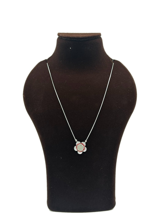 Rosavelle Enamel Bloom Necklace 🌹❤️🤍